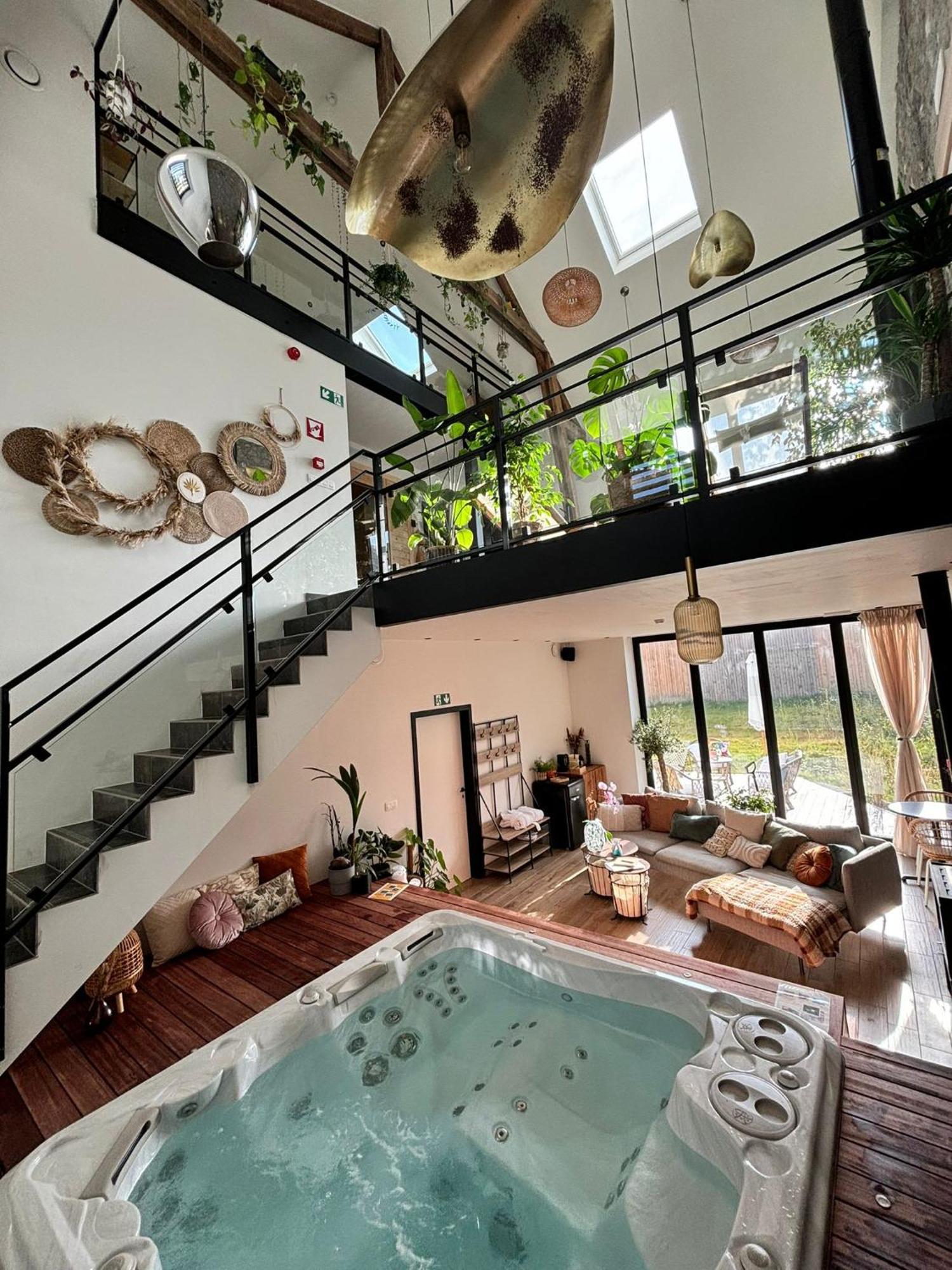 La Tour Obin Bed & Breakfast ฟิลิปป์วิลล์ ภายนอก รูปภาพ